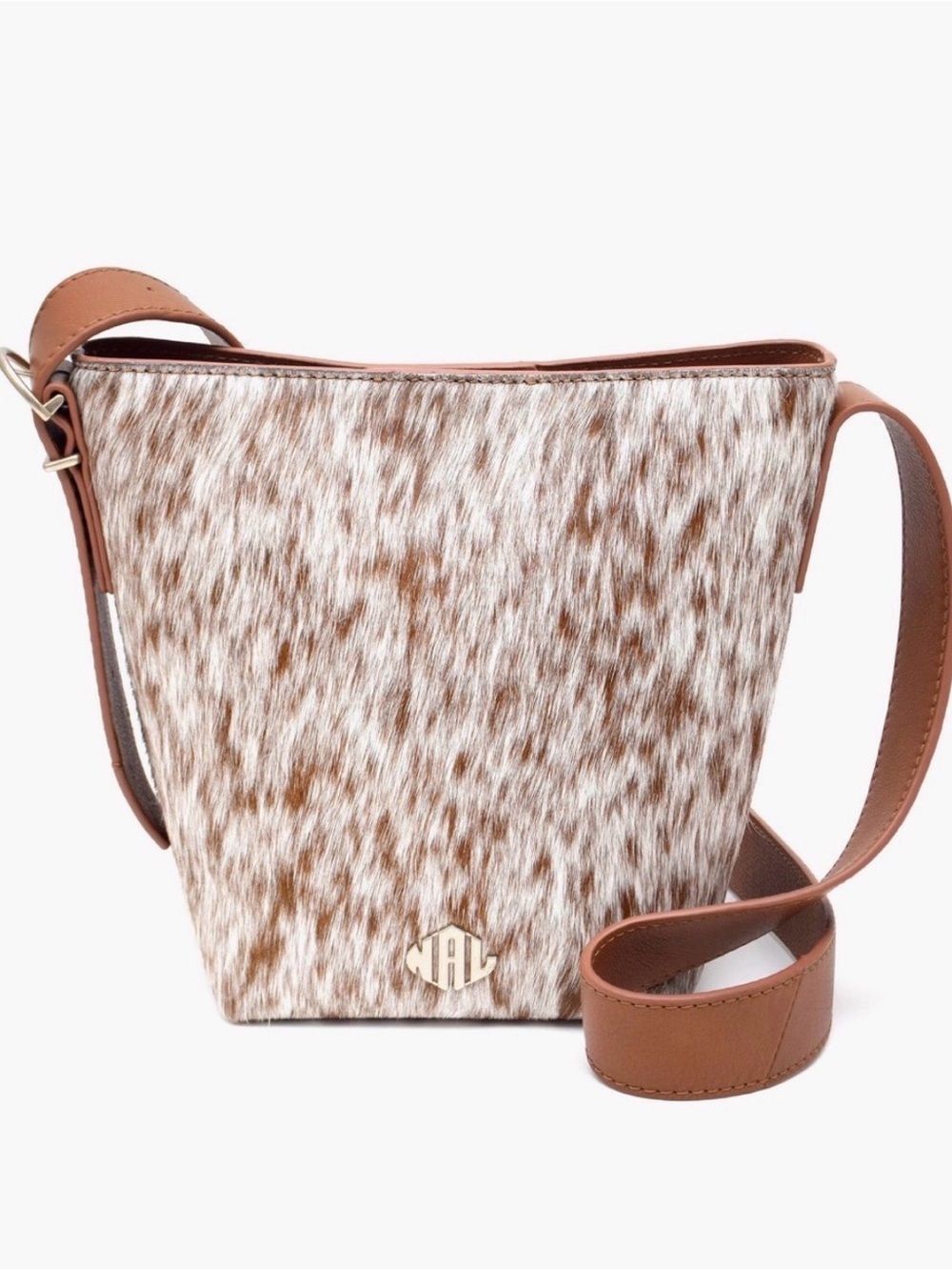 NIB New Amsterdam Leatherworks Jayden
Genuine Leather/Calf Hair Bucket Bag